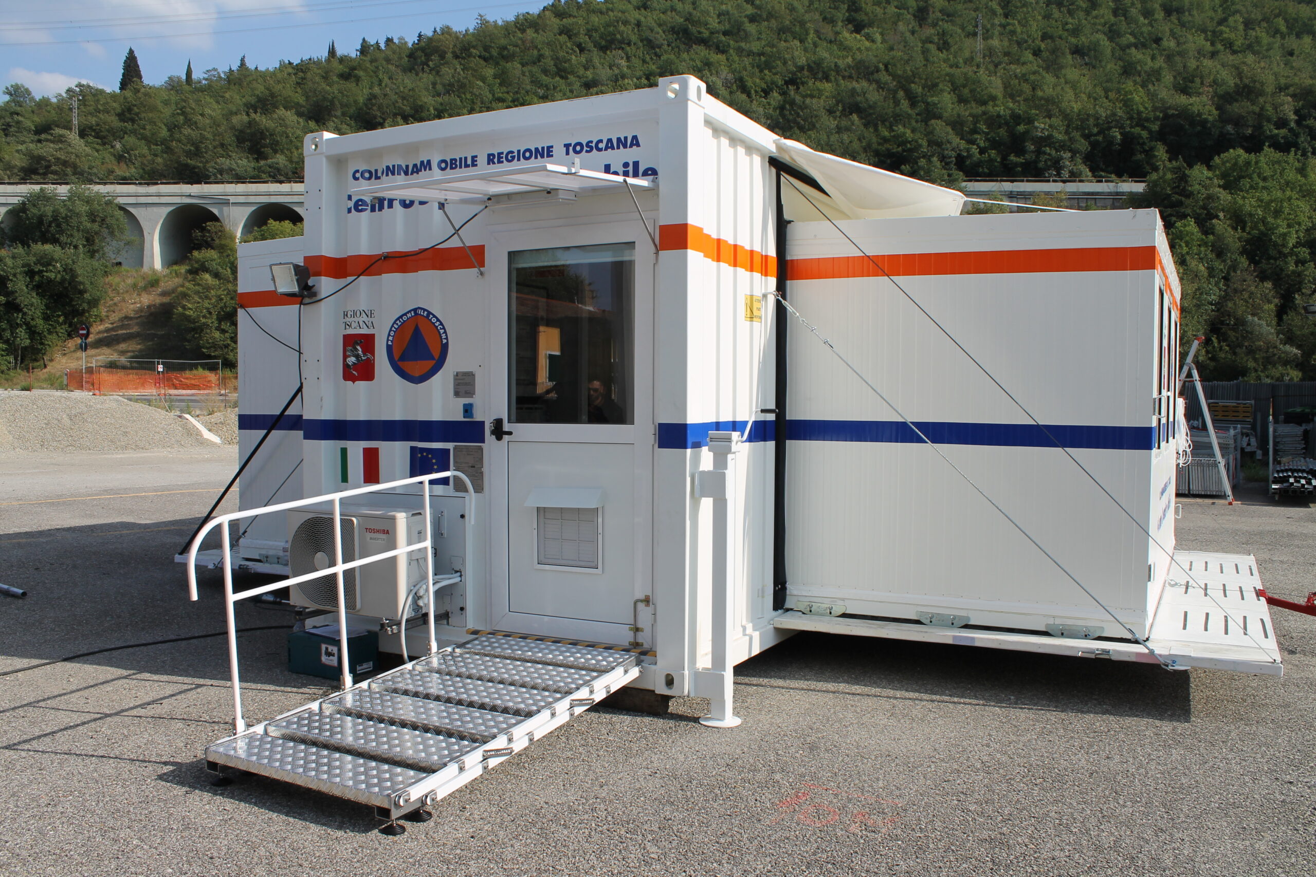 posto di comano mobile polifunzionale