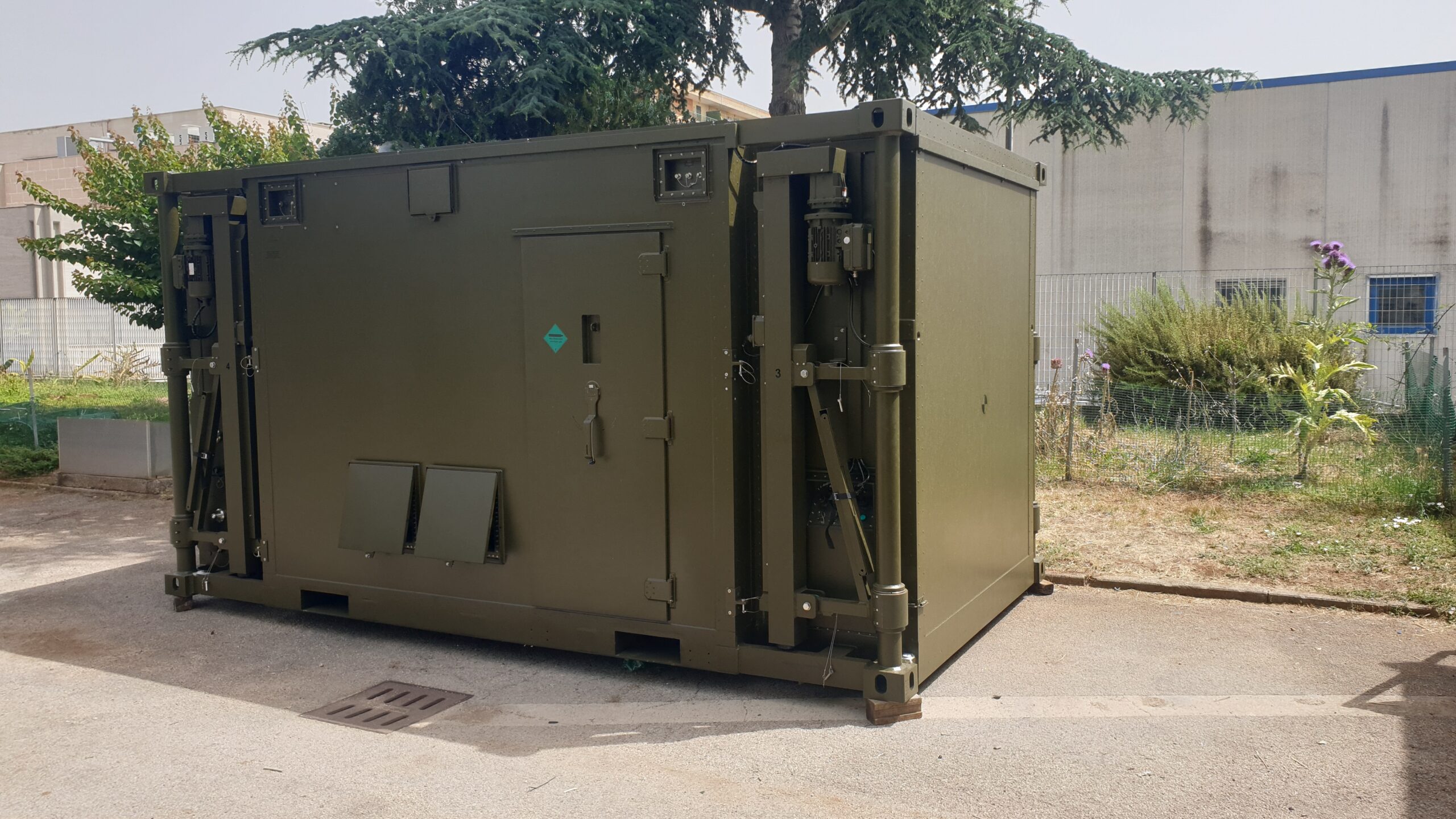 shelter 15ft cellula comando e controllo avanzato