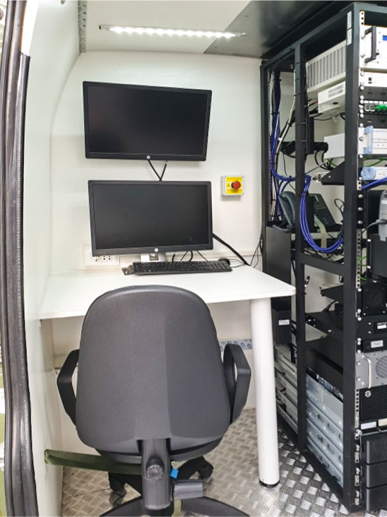 Veicolo per sistema di monitoraggio delle frequenze